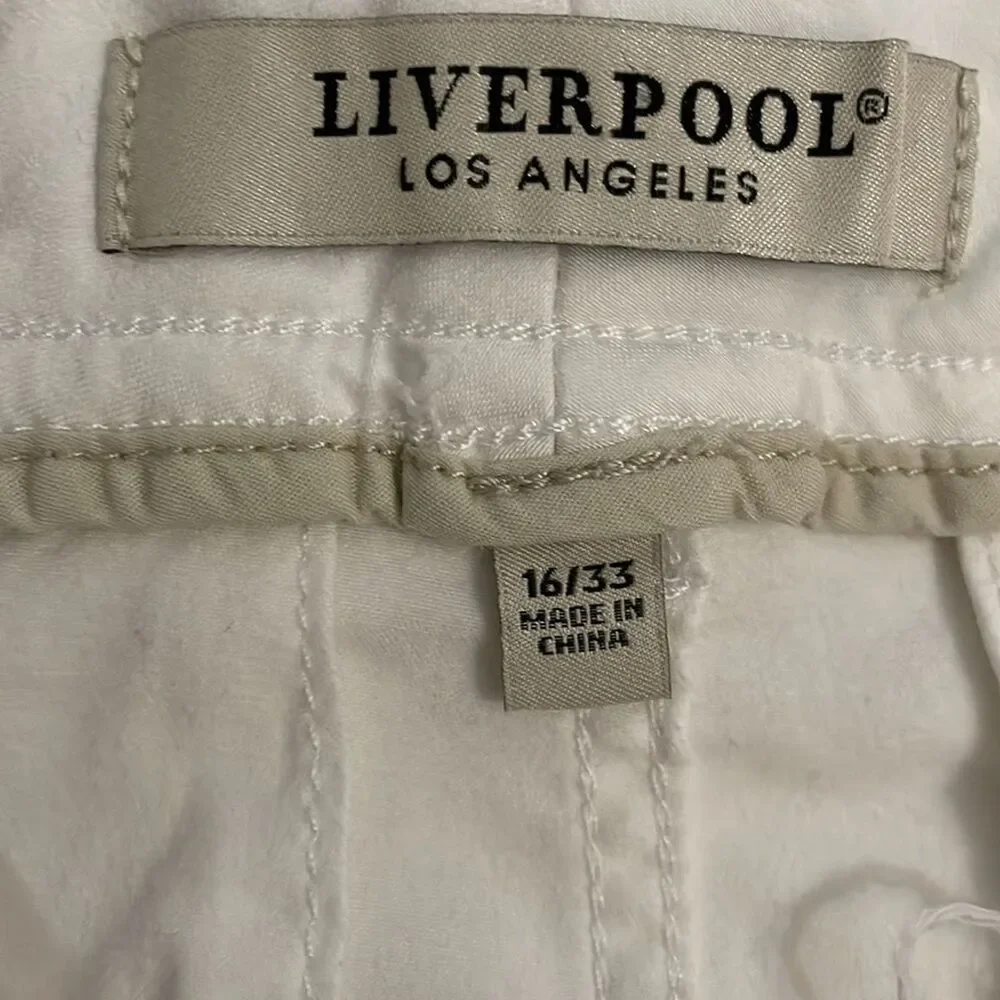 Liverpool Jeans White Johnny Short Womens Size 16 / 33 Stretch XM9068th